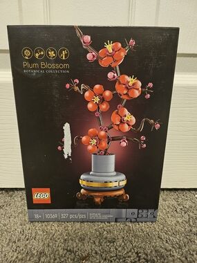 Lego Plum Blossom Botanical Accent in Red and Pink